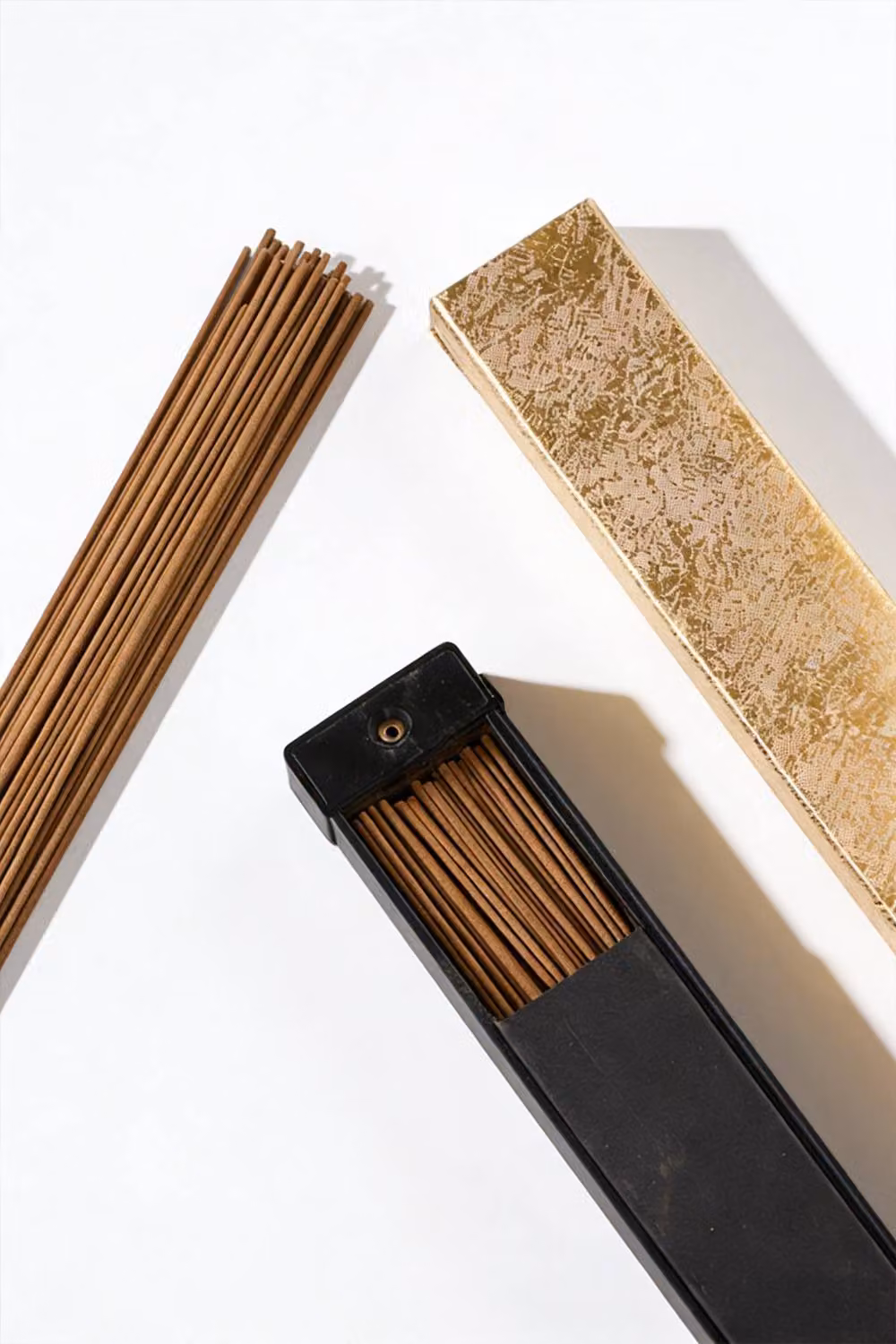 Living and Home Multicolour Woody Incense Sticks Set with Metal Tabletop Holder – 3