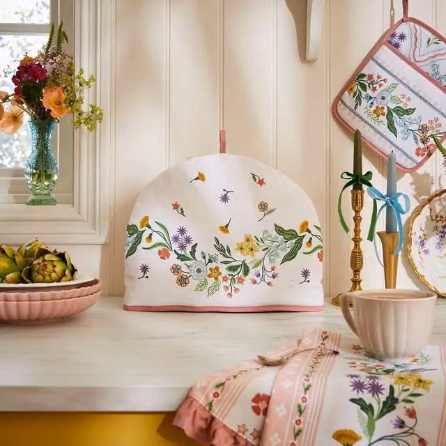 Ulster Weavers Petals and Prose Floral Print Cotton Tea Cosy in Pink and Beige