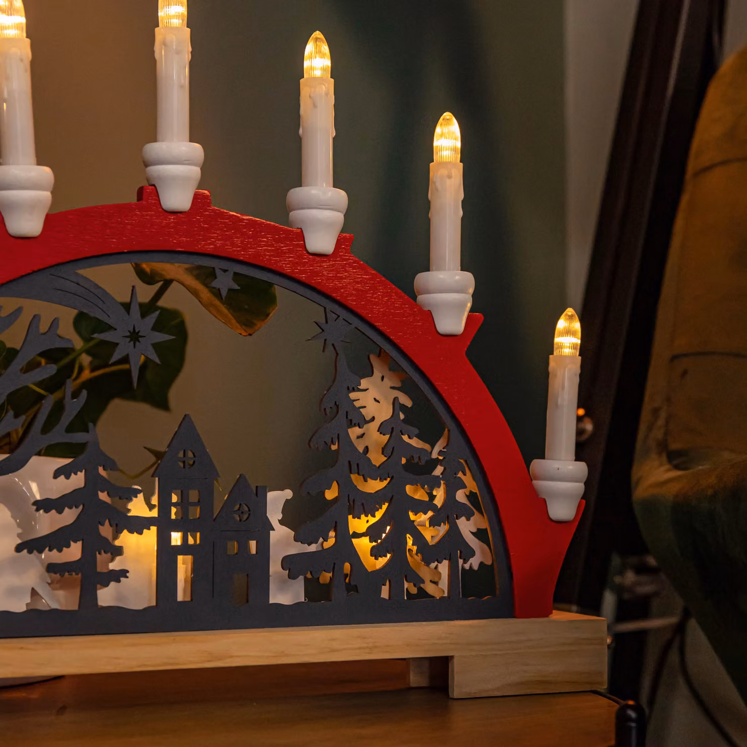 Samuel Alexander Red Wooden Christmas Candle Bridge with 9 Warm White LEDs, 45 cm – 2