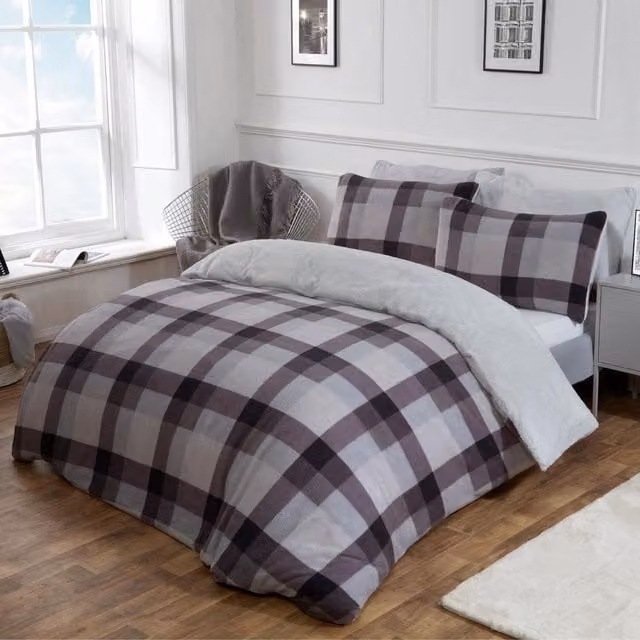 OHS Grey Checked Teddy Fleece Duvet Cover and Pillowcase Set, W: 180 cm x D: 200 cm – 1
