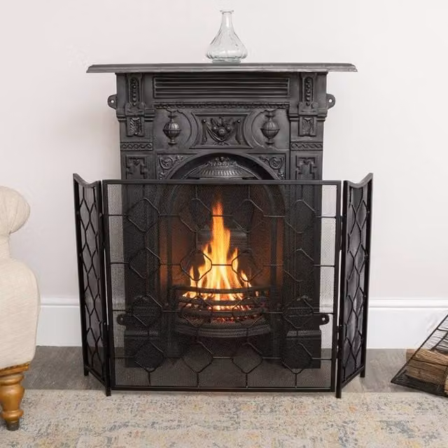 Melody Maison Black Geometric Metal Fire Screen W: 106 cm, H: 62.5 cm