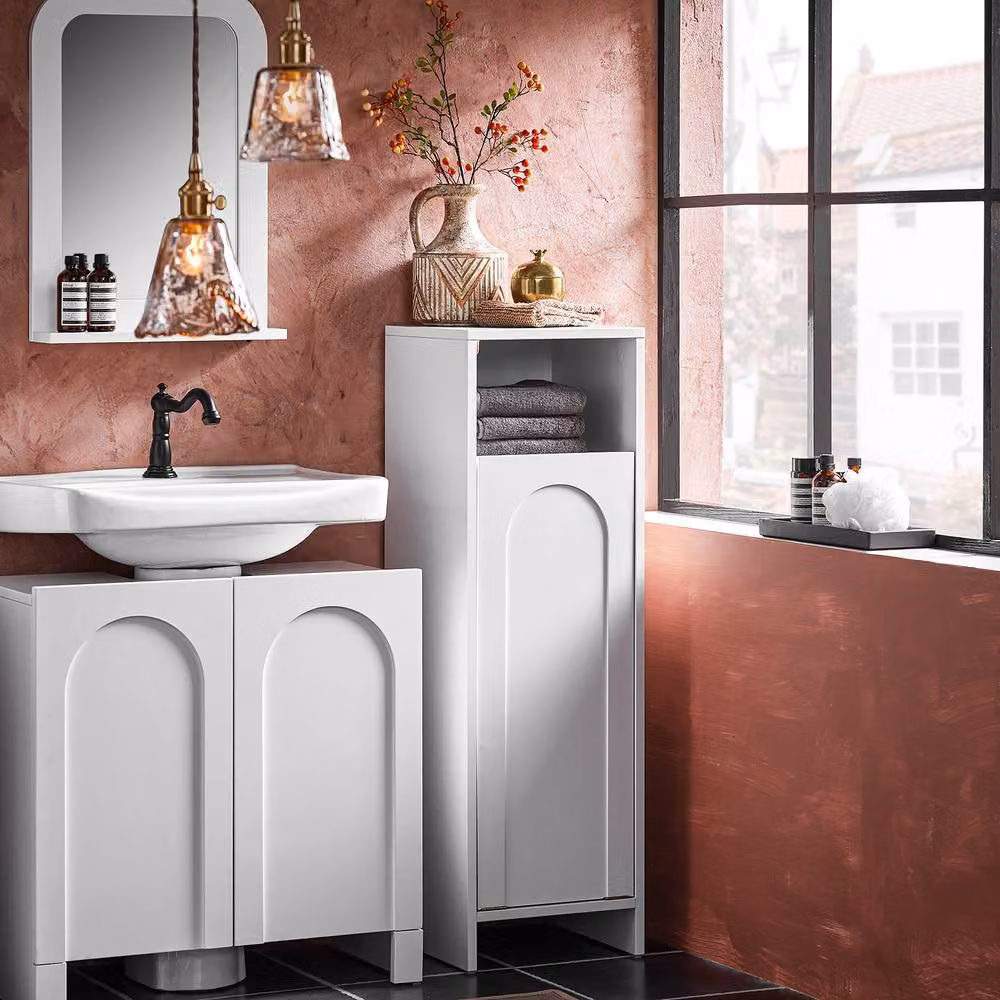 SoBuy Slim White Bathroom Cabinet with Hinged Doors and Pull-Out Laundry Bag – 7