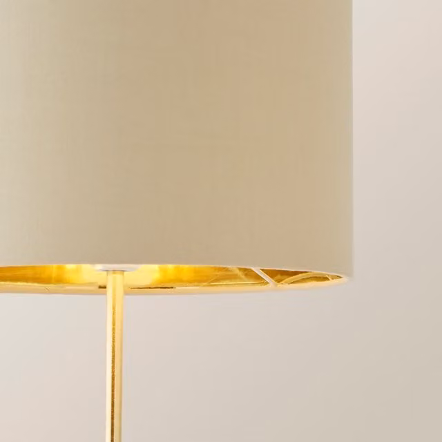 ValueLights Charlie Modern Table Lamp with Fabric Drum Shade in Natural and Gold/Brass