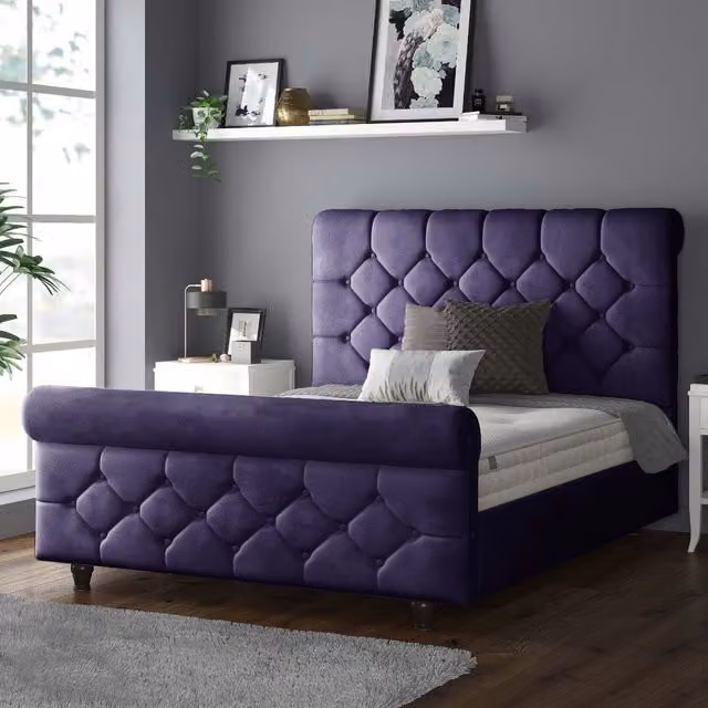 IH Design Jasmine Chesterfield Sleigh Bed Frame in Purple Plush Velvet, 140 x 200 cm
