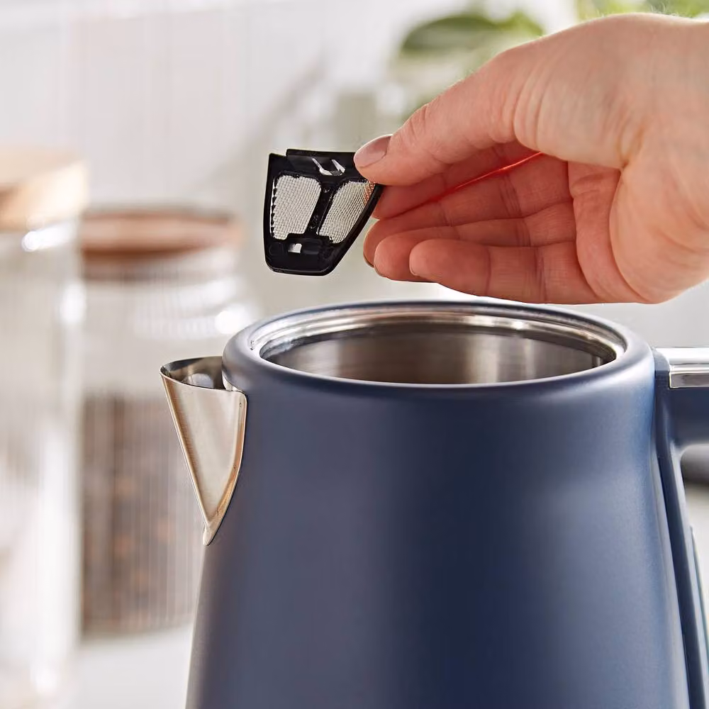 Morphy Richards Illumination Jug Kettle in Blue, 1.7 l – 5