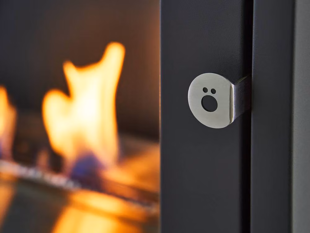 OKO S6 Bio Ethanol Stove in Grey with Extra Tall Angled Metal Stove Pipe – 3