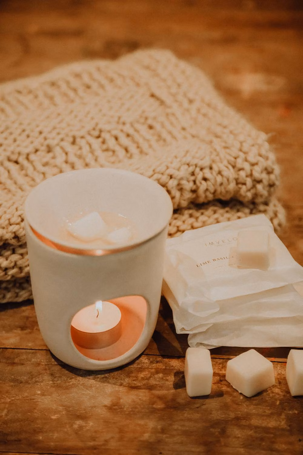 Imvelo Candle Co Lime Basil + Mandarin Wax Melts in White – 2