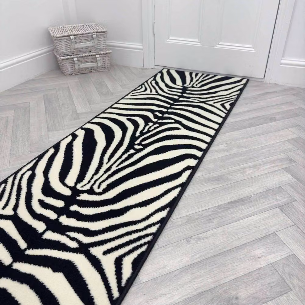 runrug Zebra Hallway Carpet Runner Rug in White, W: 80 cm, L: 360 cm – 5