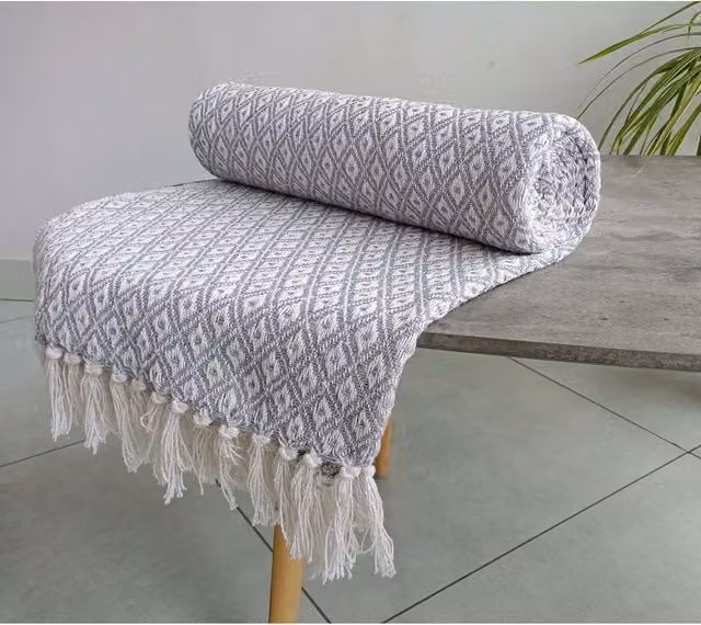 Rapport Home Eden Geometric Recycled Cotton Throw in Silver and Grey, W/D/H: 152 x 127 x 152 cm