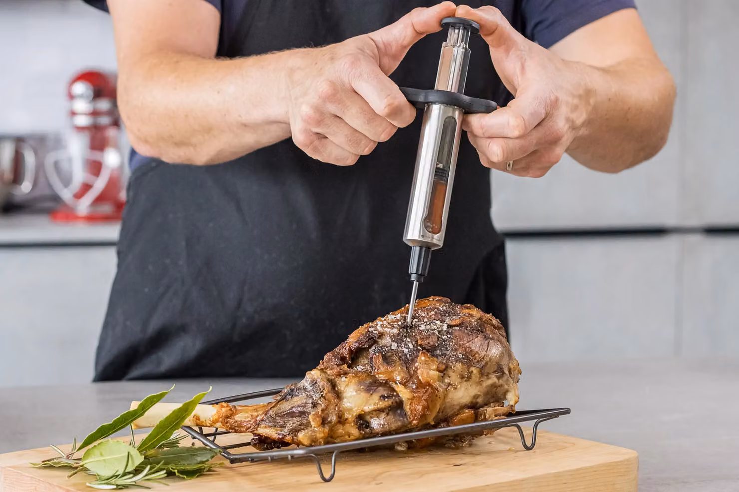 MasterClass Stainless Steel Meat Injector in Silver and Black – 3