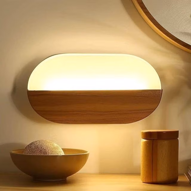 Goeco Modern Scandinavian Wooden LED Wall Light, 7W Warm White 3000K, White and Wood