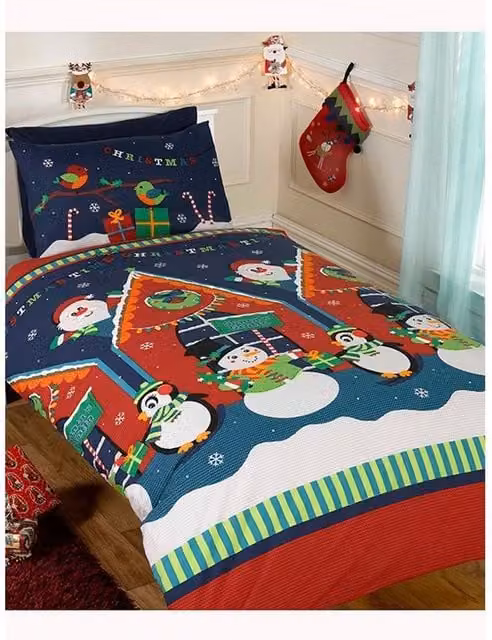 Rapport Santas Grotto Christmas Duvet Cover and Pillowcase Set in Blue, Red and White, W/D/H: 140 x 200 cm
