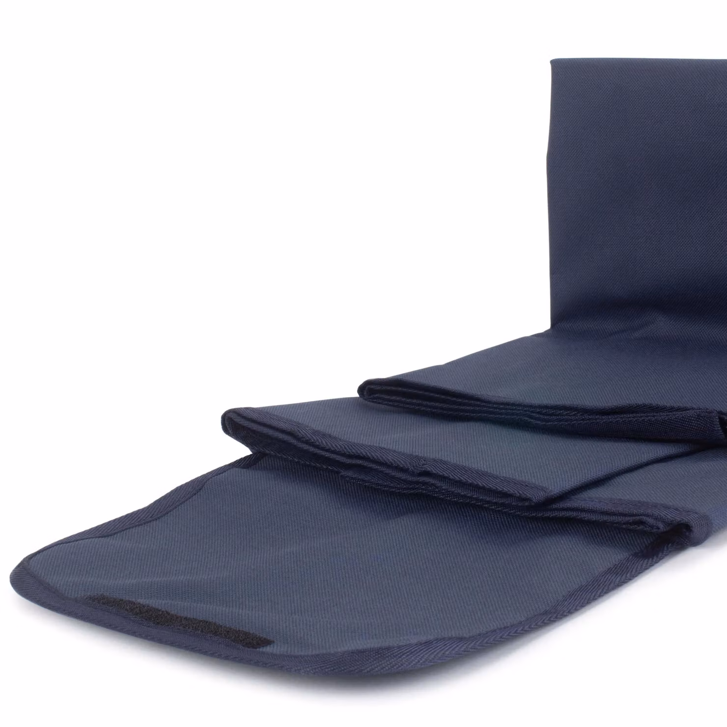 Red Hamper Waterproof Picnic Blanket in Red and Navy Blue with Carry Handle – 4
