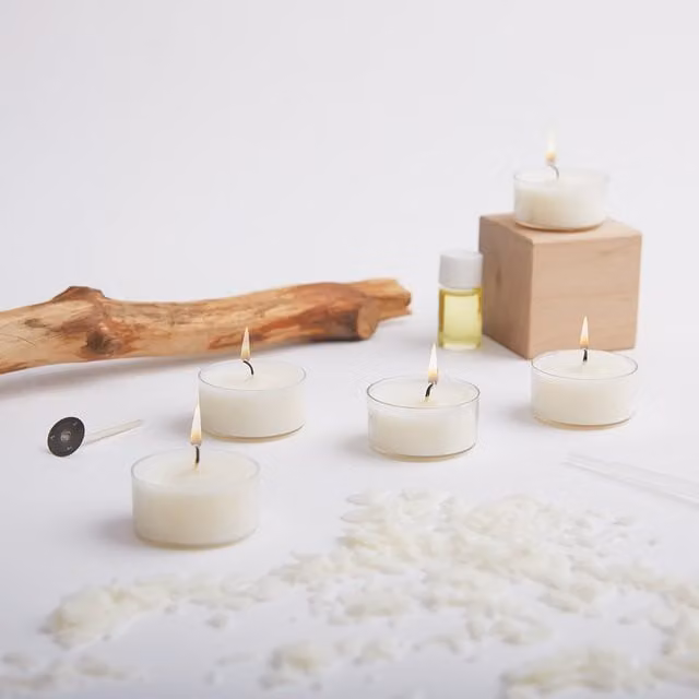 Bee and Bumble Soy Tealight Craft Kit in Multicolour and White