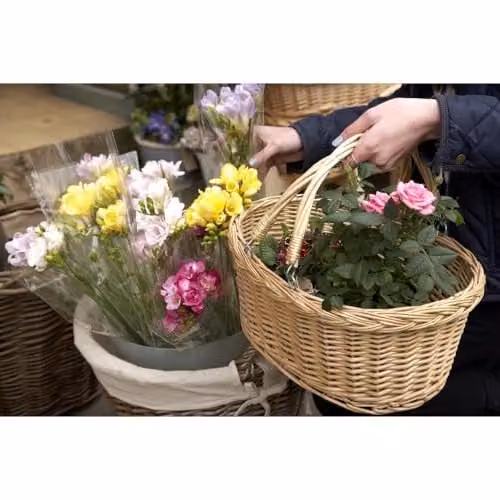 Red Hamper Wicker Shopping Basket with Swing Handle, Brown and Red, W: 41 cm, D: 18 cm, H: 30 cm – 2