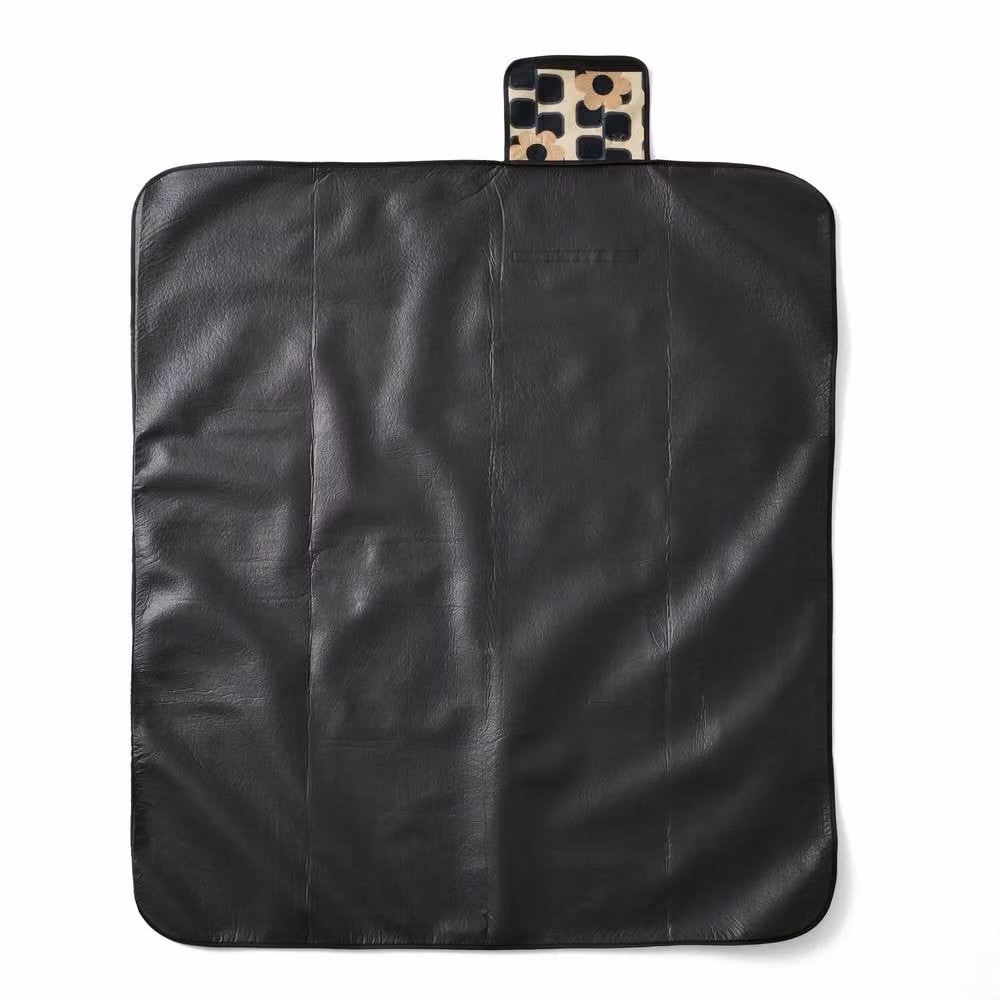 Regatta Orla Kiely Printed Picnic Blanket in Black with Waterproof Underside – 5