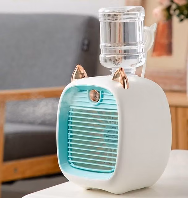 Leaper Mini Cartoon Fox Misting Desktop Fan in Blue