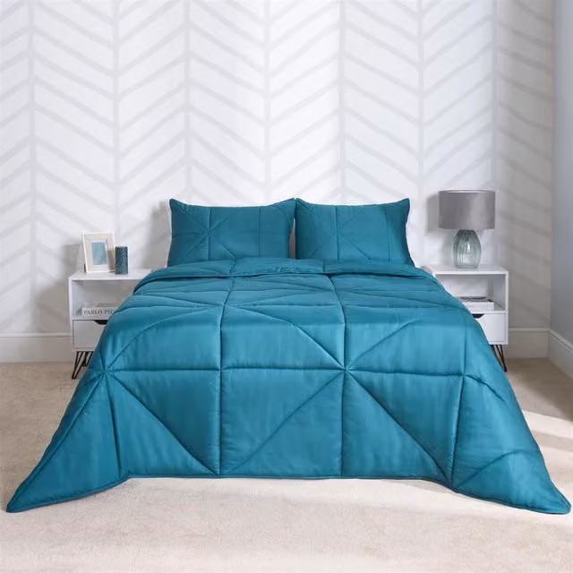 OHS Geo Quilted 7.5 Tog Coverless Duvet Set in Teal Blue, 2.36kg