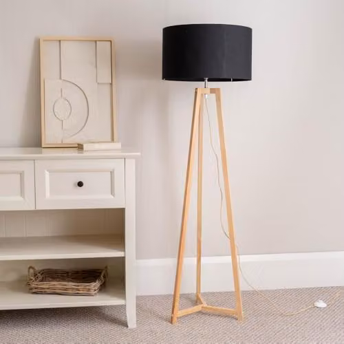 ValueLights Natural Wood Tripod Floor Lamp with Black Fabric Drum Lampshade and Included LED Bulb, H 158 cm x W 45 cm x D 45 cm – 2
