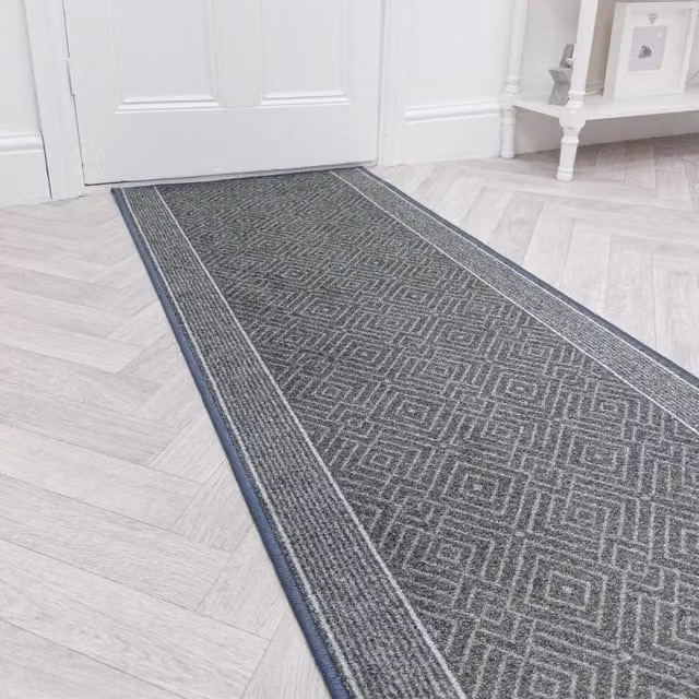 runrug Walton Grey Geometric Hallway Carpet Runner Rug, W: 100 cm x L: 150 cm – 1