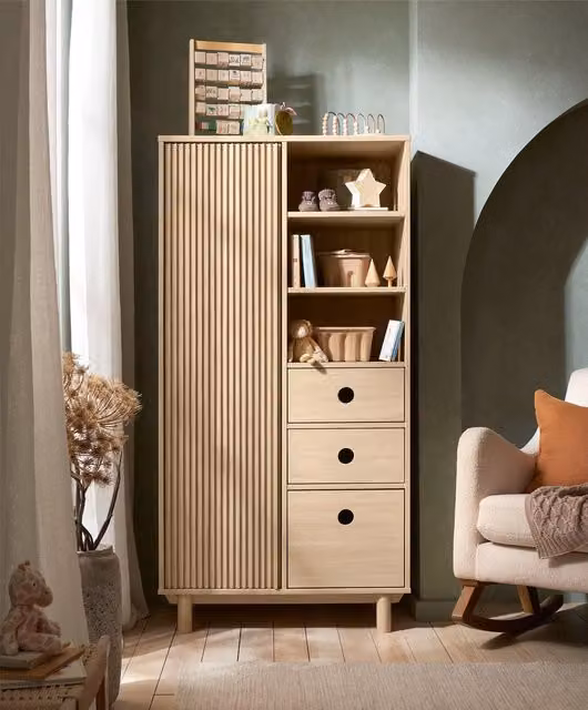 Mamas & Papas Oska Wardrobe in Natural Oak with Soft Close Doors