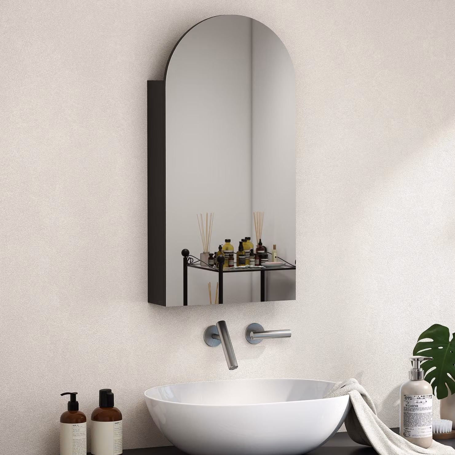 HOMCOM Arched Bathroom Mirror Cabinet in Black with Adjustable Glass Shelves – 2