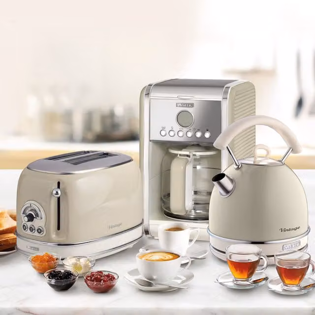 Ariete Retro Kitchen Set with Glass Dome Kettle, 2 Slice Toaster and Filter Coffee Machine in Beige
