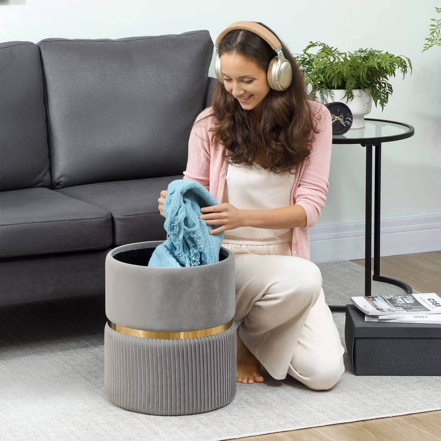 HOMCOM Velvet Cylindrical Storage Ottoman in Grey – 3