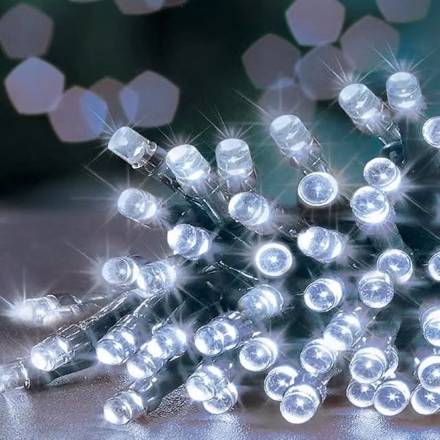 Marco Paul 400 LED Warm White Battery Operated Christmas Lights