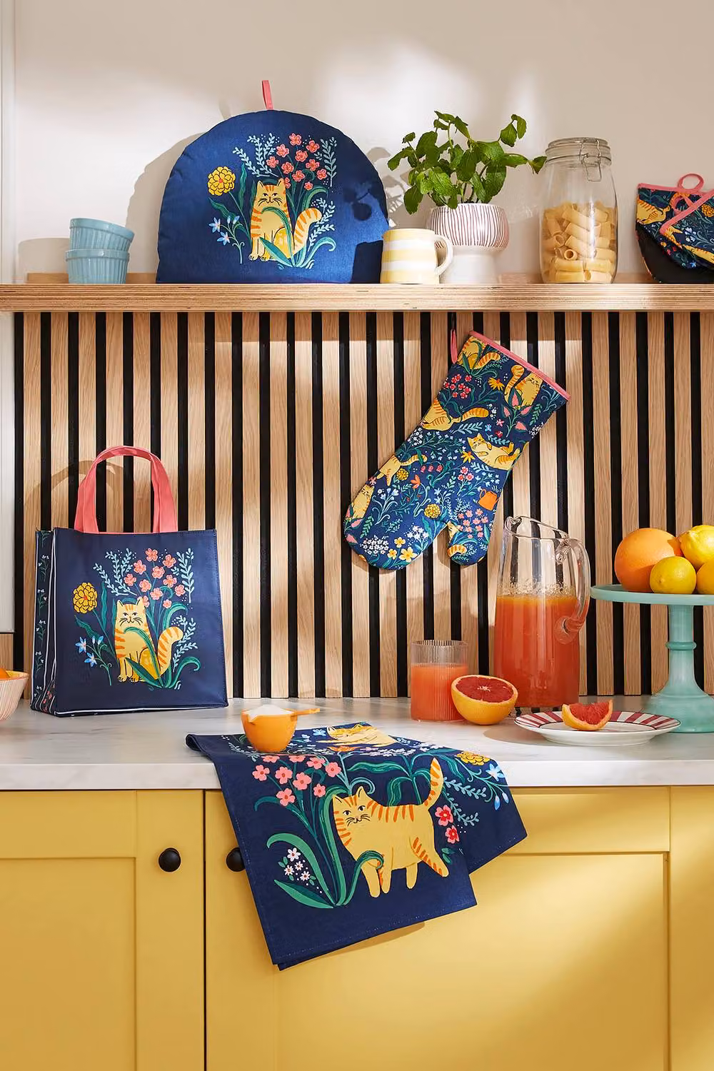 Ulster Weavers Floral Cotton Tea Towel in Blue, W: 48 cm, H: 74 cm – 3