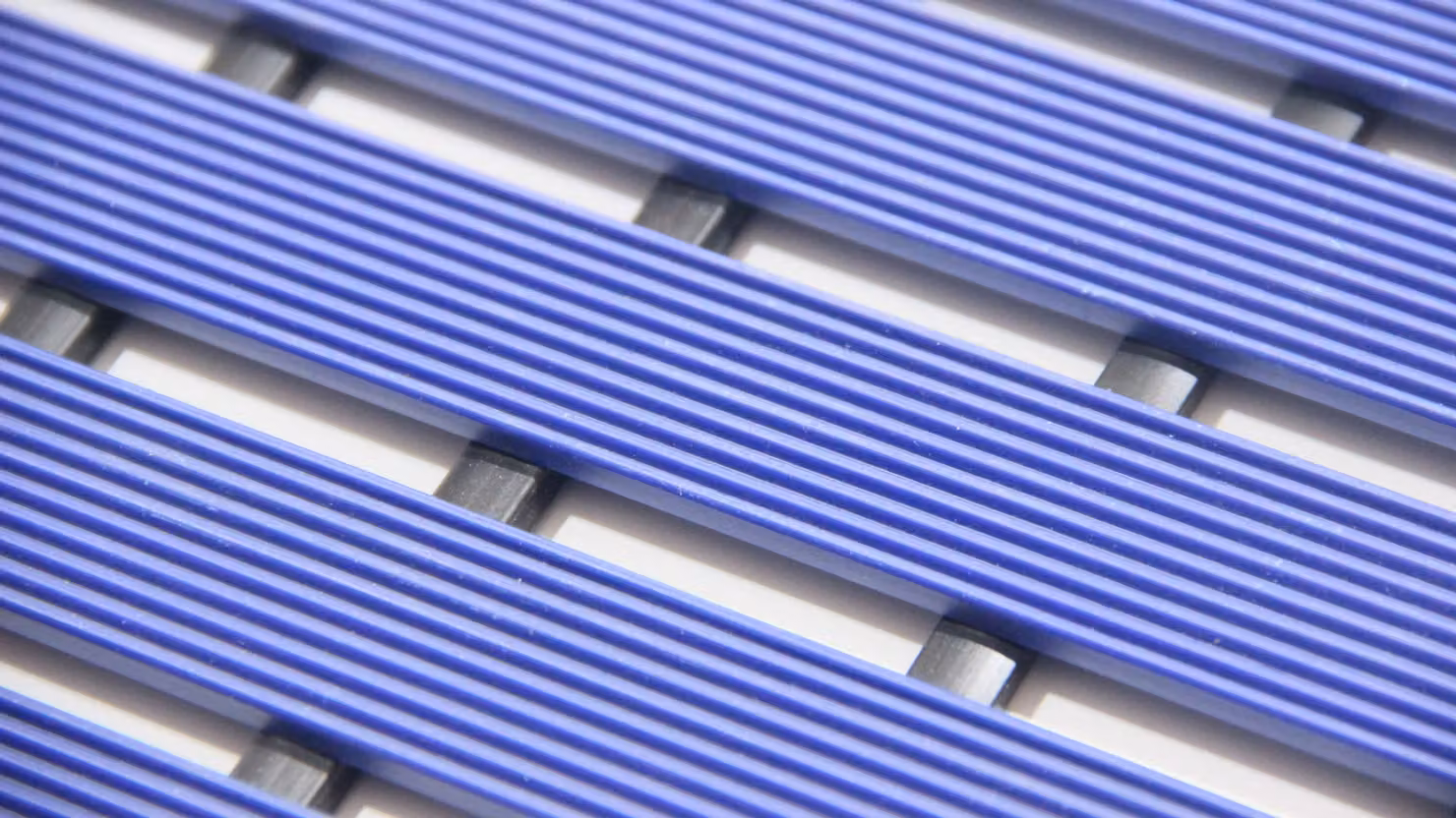 Nicoman Non-Slip Slatted Duckboard Shower Drying Mat, Blue, W: 61 cm, D: 43 cm – 4