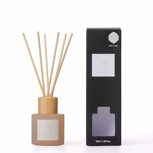 Aroma Naturals Reed Diffuser in Pink and Beige, 50ml