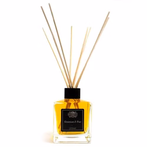 KDMD Geranium and Rose Essential Oil Reed Diffuser, 200ml, Black – 2