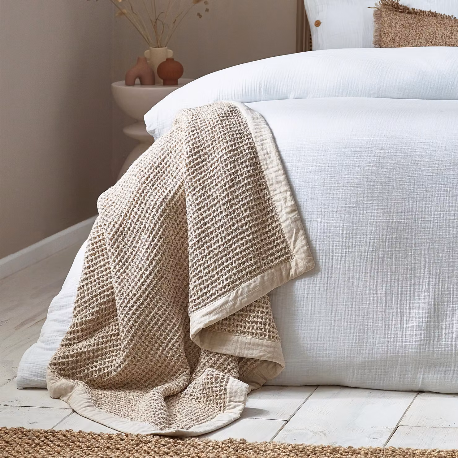 Yard Canopy Waffle Weave Cotton Throw in Beige, W/D/H: 240 x 260 cm – 4