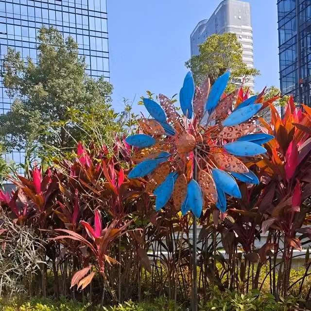 Primrose Metal Butterfly Kinetic Wind Spinner in Bronze and Blue, Diameter: 40 cm