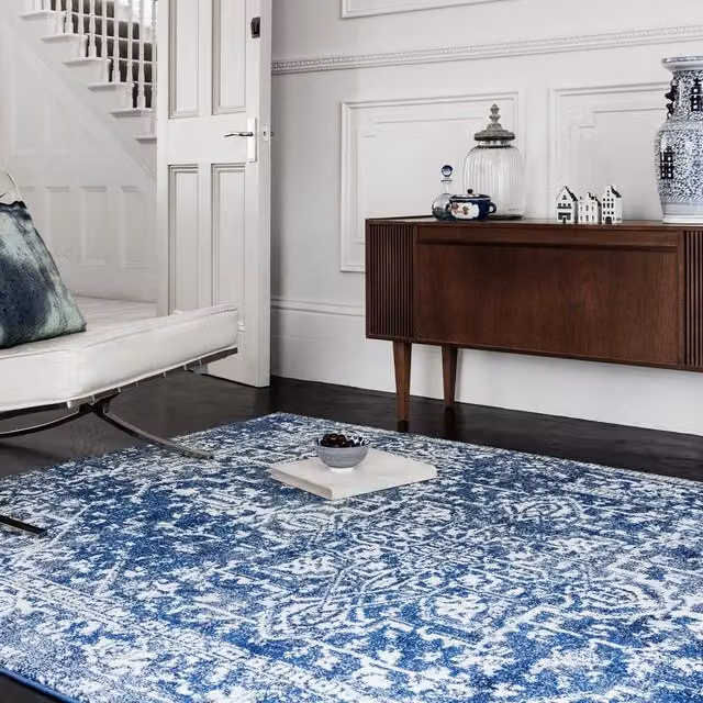 The Rug Shop UK Blue Floral Traditional Polypropylene Area Rug W: 240 cm, D: 340 cm – 1