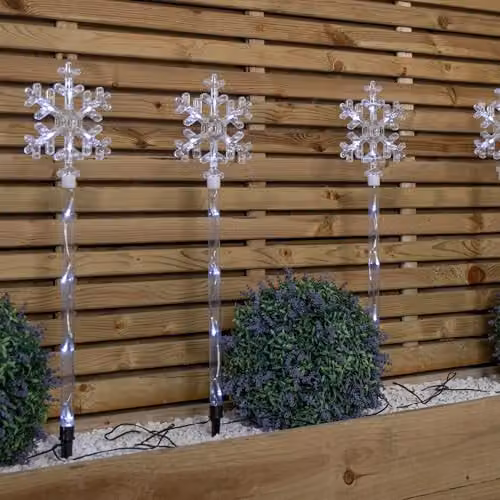 Samuel Alexander Set of 4 White LED Plastic Crystal Snowflake Pathfinder Christmas Lights, 69 cm – 2