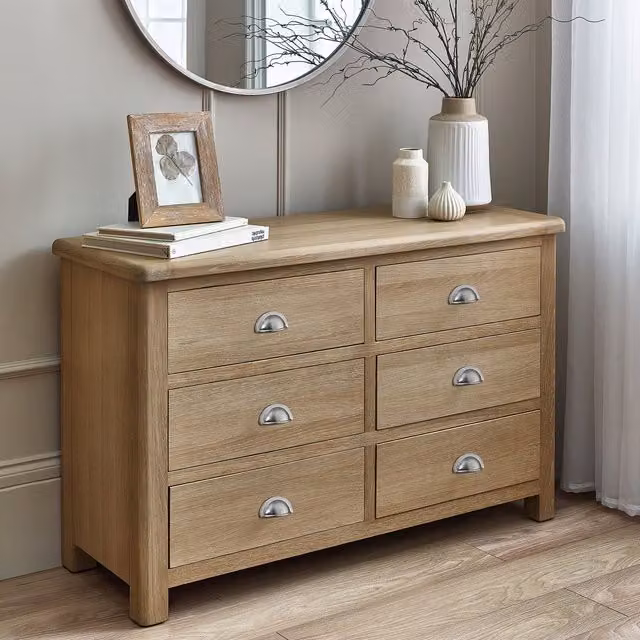Julian Bowen Memphis Wide Drawer Chest in Limed Oak