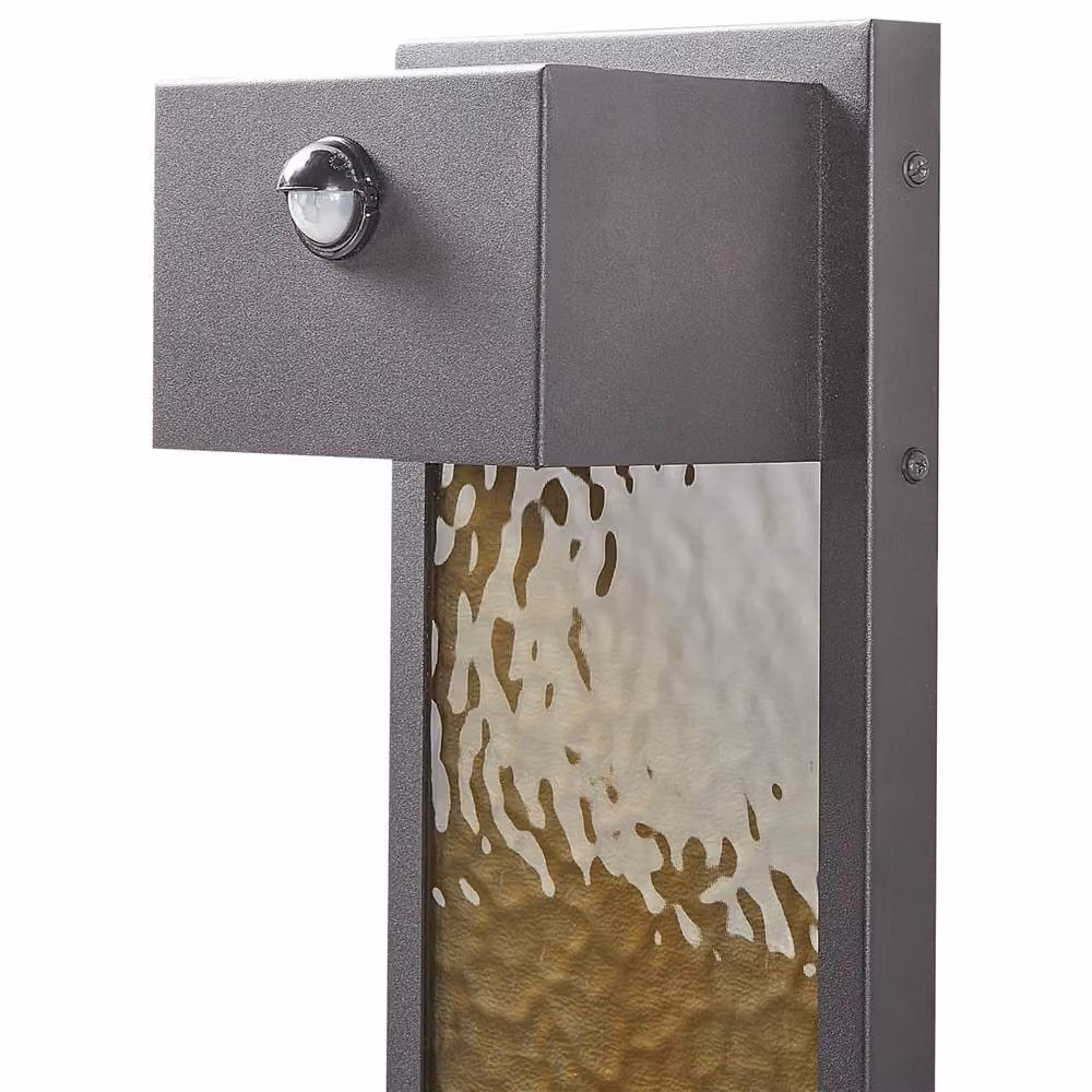 Wyld and Coco Retro LED Outdoor Wall Light in Grey Metal and Glass with Motion Sensor, Warm White – 4