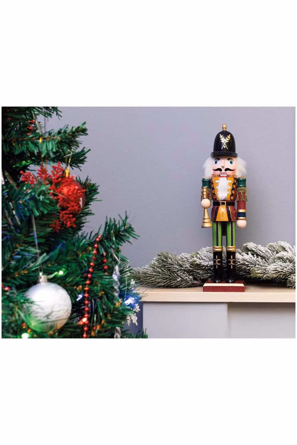 Netagon Nutcracker with Drum Christmas Decoration in Green, Red and Gold Wood Tabletop Ornament – 3