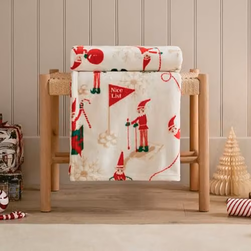 Duvet Day Elfie Christmas Fleece Throw in Beige, Green and Multicolour, W/D/H: 130 x 150 cm – 2