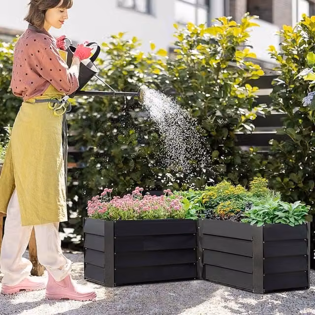 Livingandhome Black L-Shaped Raised Garden Bed made from Galvanised Metal Corten Steel