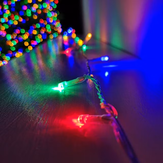 Samuel Alexander Premier 200 LED Christmas Outdoor Lights, 16m, Multicolour, Clear Wire, 8 Functions – 1