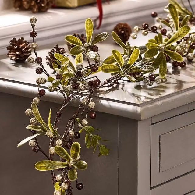 Dibor Copper Mistletoe Light Up Christmas Table Decor Garland, 1.6m, Gold, Copper, Multicolour and Green