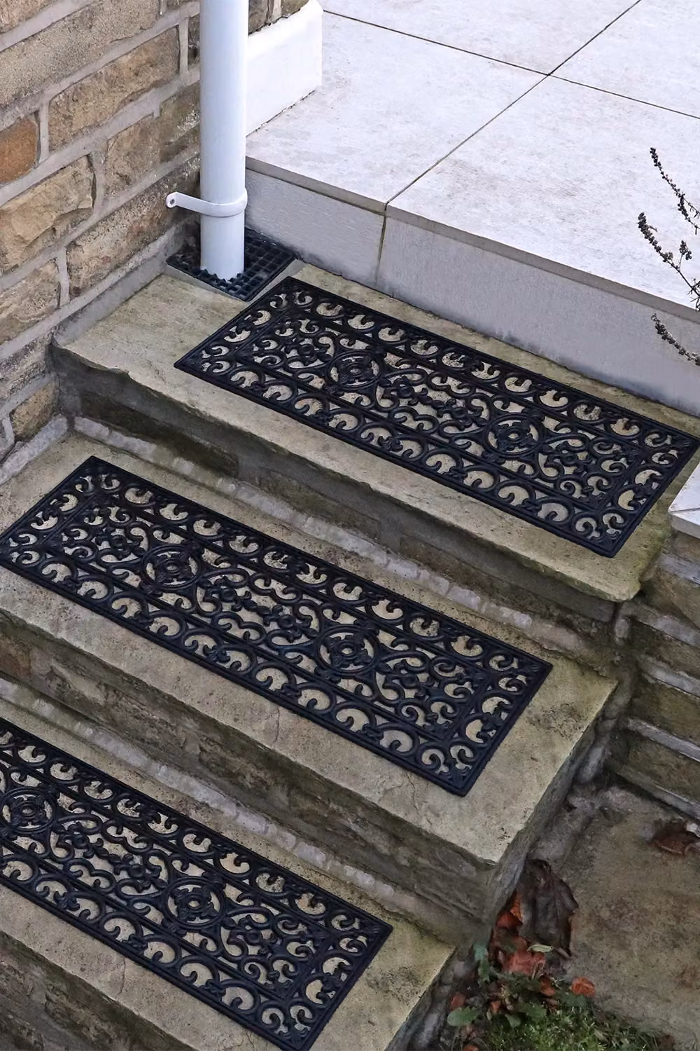 JVL Lexi Wrought Iron Effect Rubber Step Mat, Black, W: 75 cm, D: 25 cm – 2