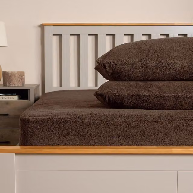 Brentfords Pack of 2 Brown Teddy Fleece Pillowcases
