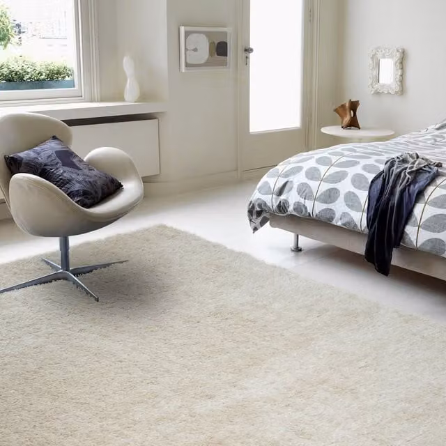 The Rug Shop UK Modern Shaggy Easy Care Area Rug in Beige, W: 200 cm, D: 290 cm