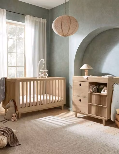 Mamas & Papas Oska Cot Bed and Narrow Dresser Changer in Brown and Beige Oak Finish