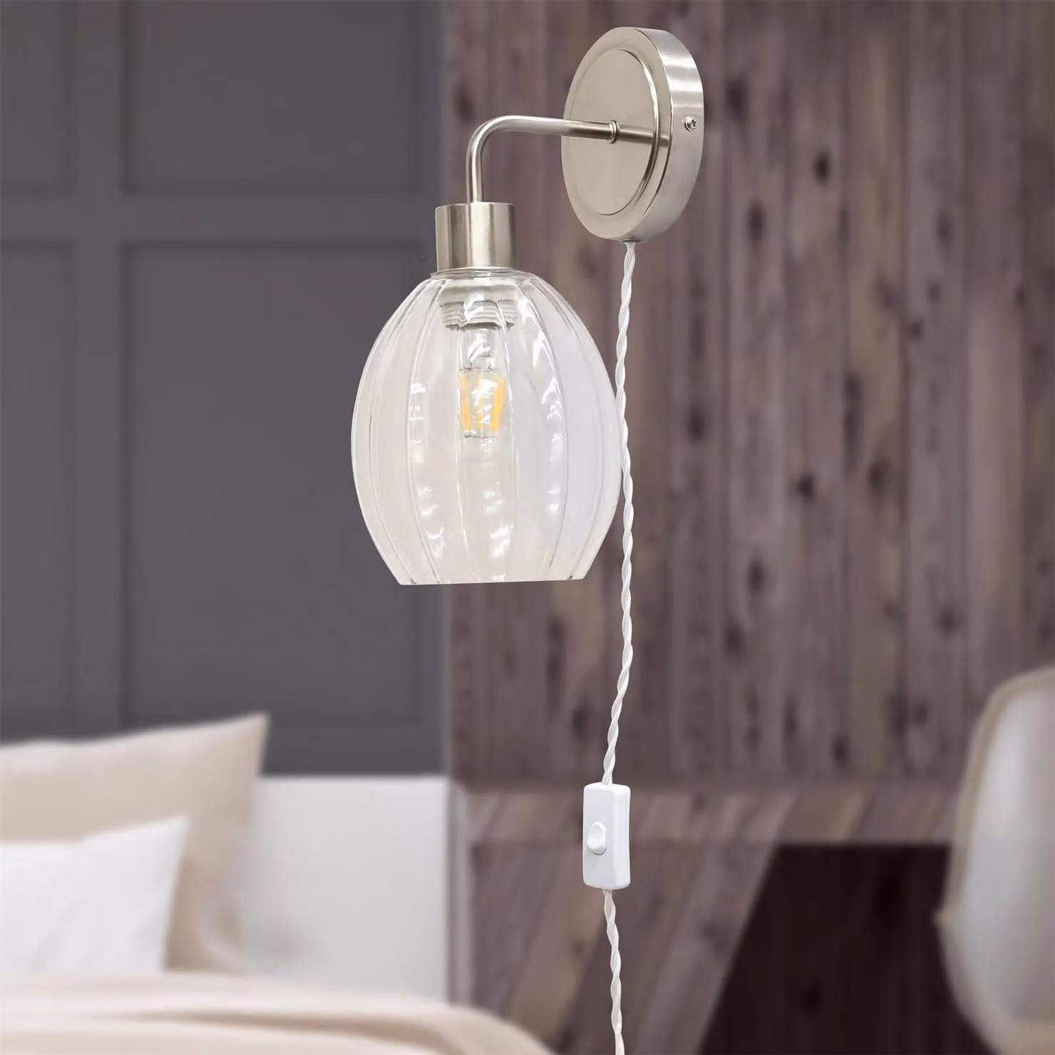First Choice Lighting Toby Silver Plug in Wall Light with Transparent Glass Shade – 2