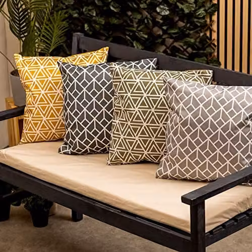 ICON Set of 4 Waterproof Geometric Indoor and Outdoor Cushions in Yellow, W/D/H: 43 x 43 x 43 cm – 3